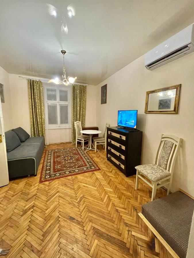 Style Apartments In Old Lemberg Exterior foto